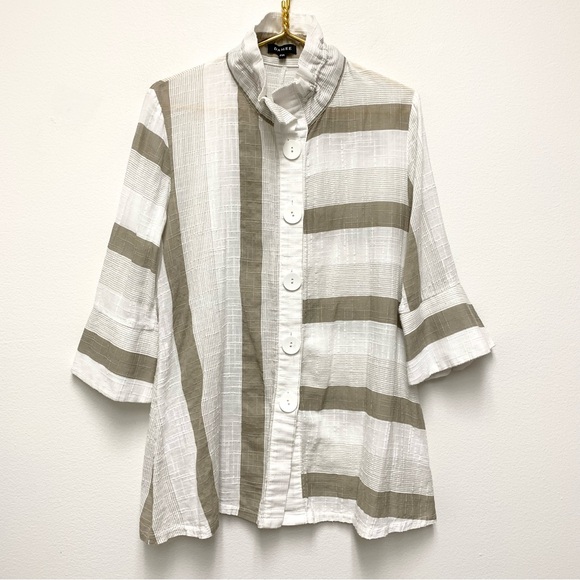 Damee Jackets & Blazers - Damee Inc Jacket PXL Wired Stand Collar Lightweight‎ 3/4 Sleeve Lagenlook Artsy